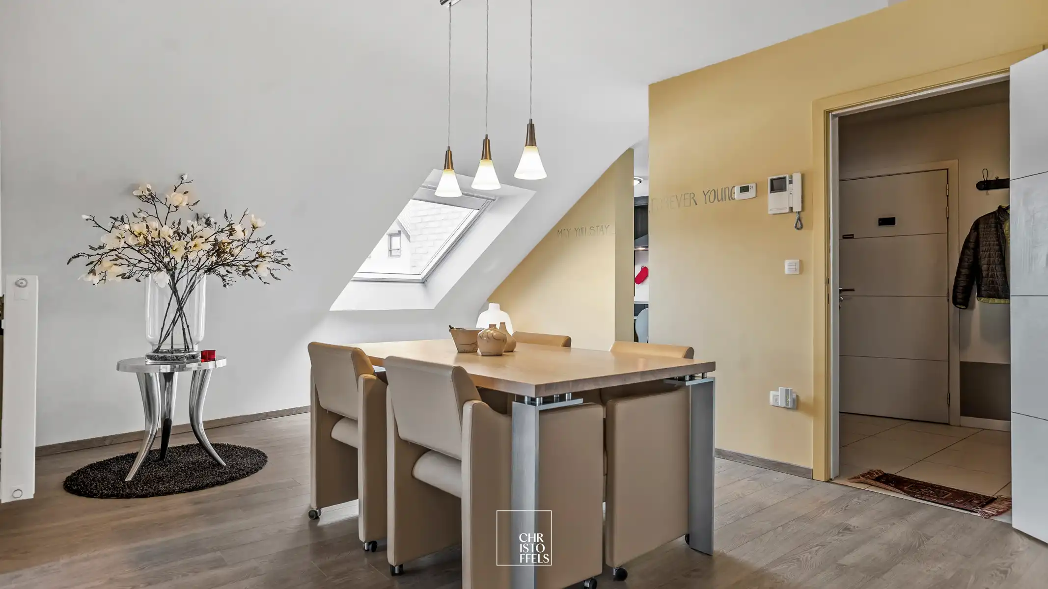 Energiezuinig duplexappartement (244m²) op toplocatie in Lanaken!  foto 4