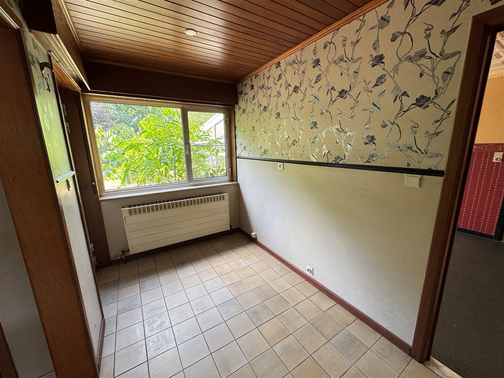GOED ONDERHOUDEN GELIJKVLOERSE WONING (181M2) MET 3 SLAAPKAMERS EN GROTE TUIN (12A53) TE KOERSEL foto 9