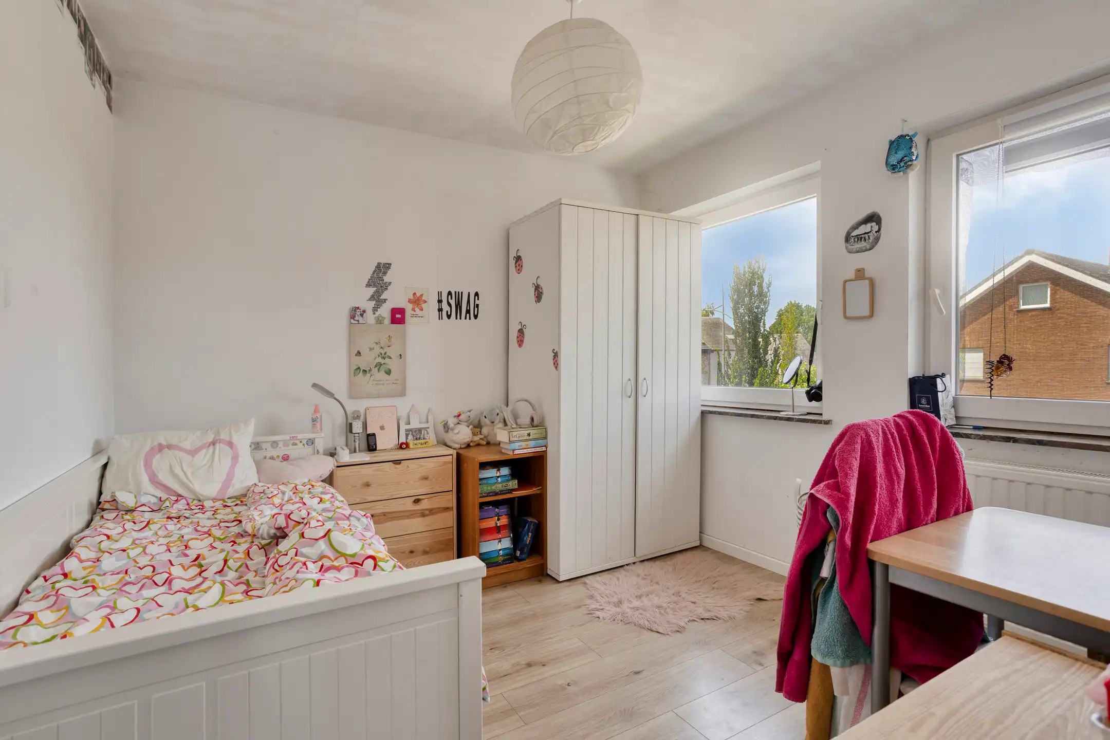 Instapklare woning met 3 slaapkamers, ruim terras, garage foto 9