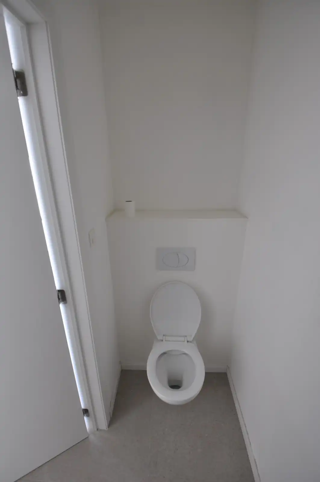 Gerenoveerd huis vlak bij de zee foto 18