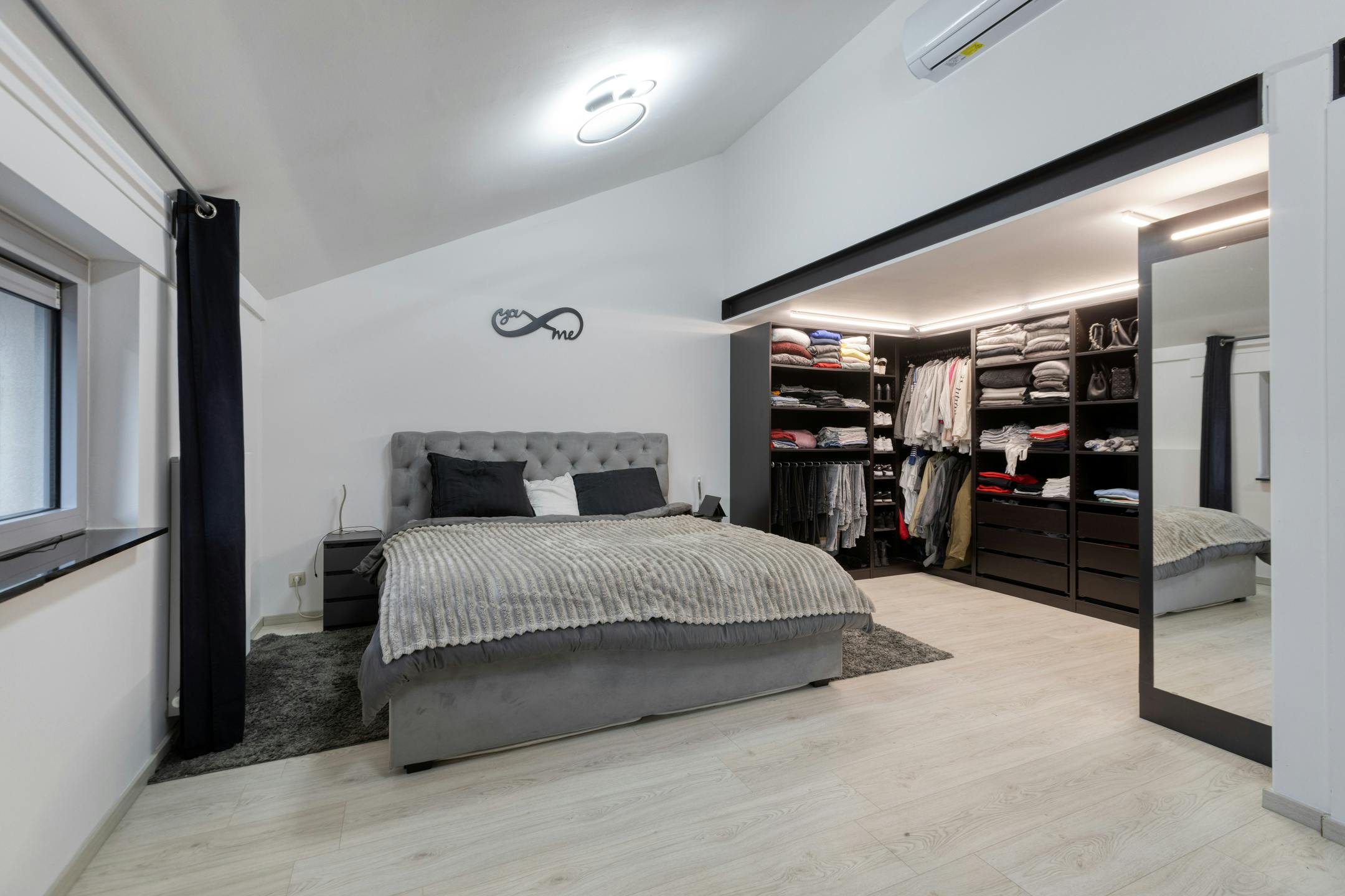 Energiezuinige woning met tuintje te koop in Maasmechelen foto 7