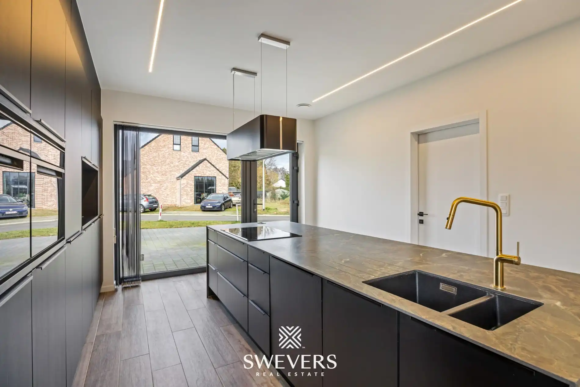 Stijlvol wonen in een rustige wijk met EPC -15 en mogelijkheid tot 2% registratie foto 12