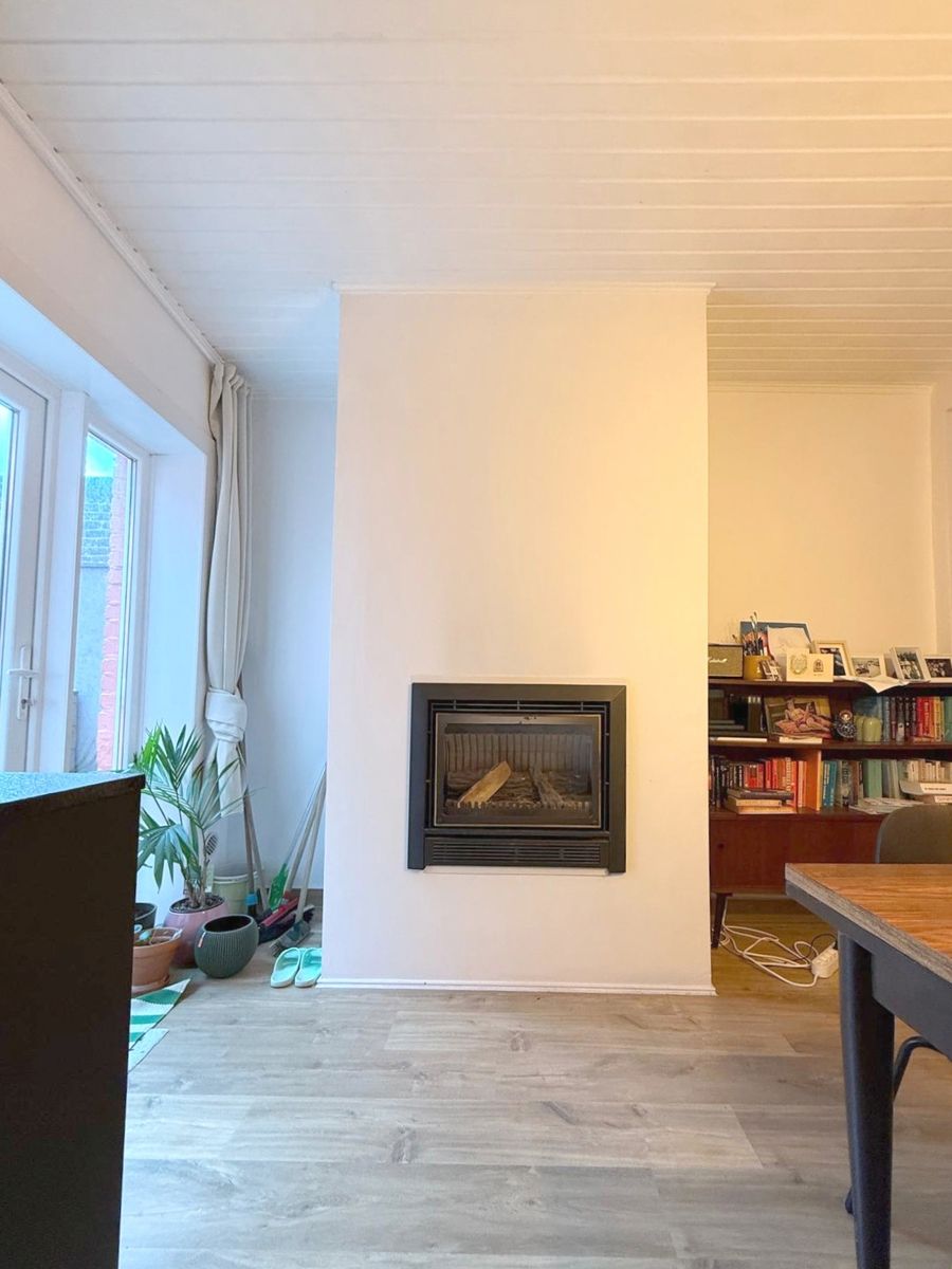 Zeer knusse gerenoveerde woning met veel licht en ruimte foto 3