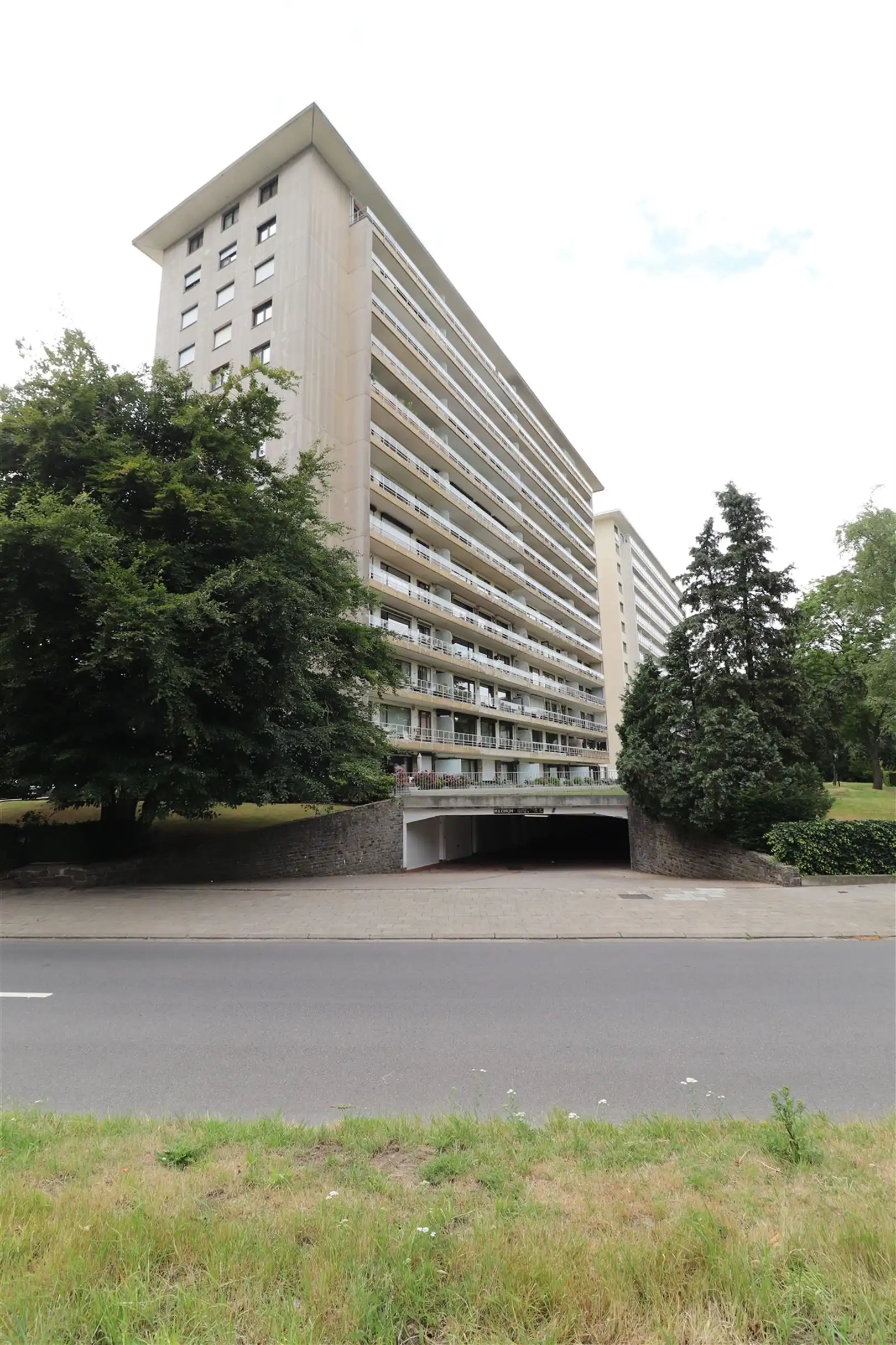 Ruime ondergrondse garagebox te Fruithoflaan  foto 2