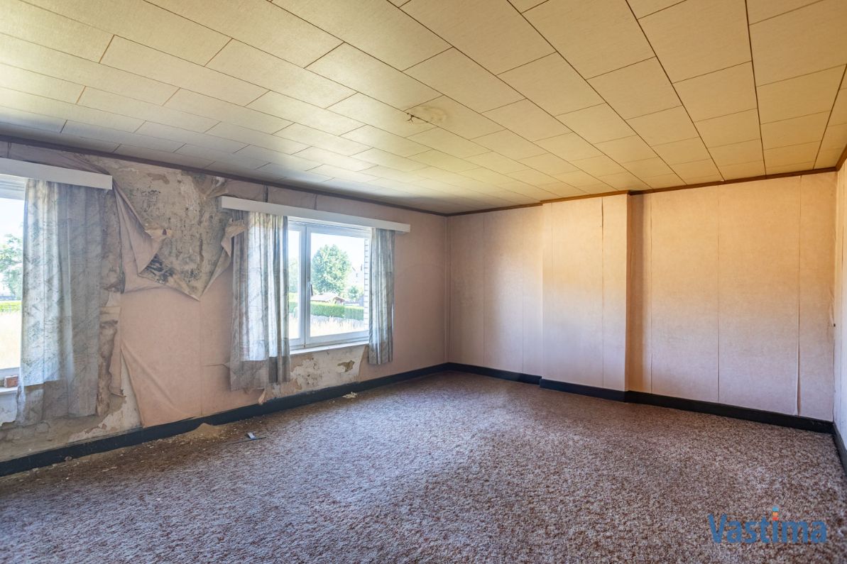 Renovatiewoning met aanpalende bouwgrond nabij centrum Erembodegem foto 17