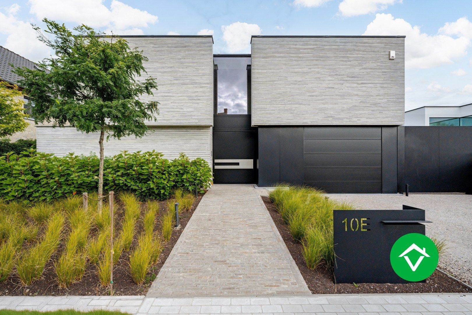 Exclusieve, moderne villa in Koekelare met zwembad, poolhouse, wellness en privécinema – ultiem wonen in luxe en stijl, met oog voor perfectie. foto 2