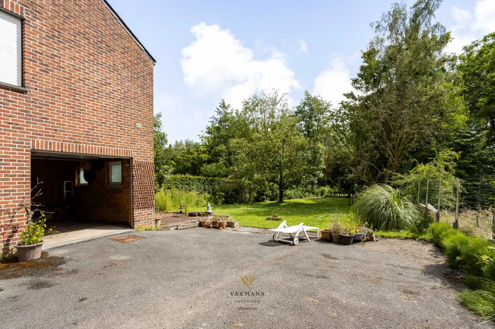 Instapklare gezinswoning met prachtige zuidgerichte tuin foto 39