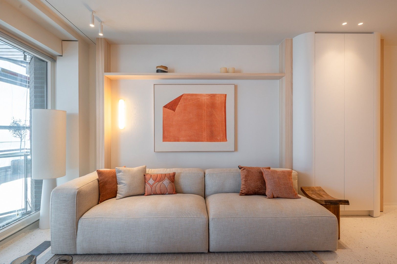 Fantastisch gerenoveerd appartement met adembenemend zeezicht op de zeedijk. foto 9