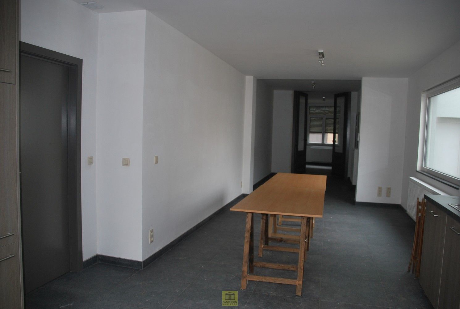 Gelijkvloers appartement met terras foto 6
