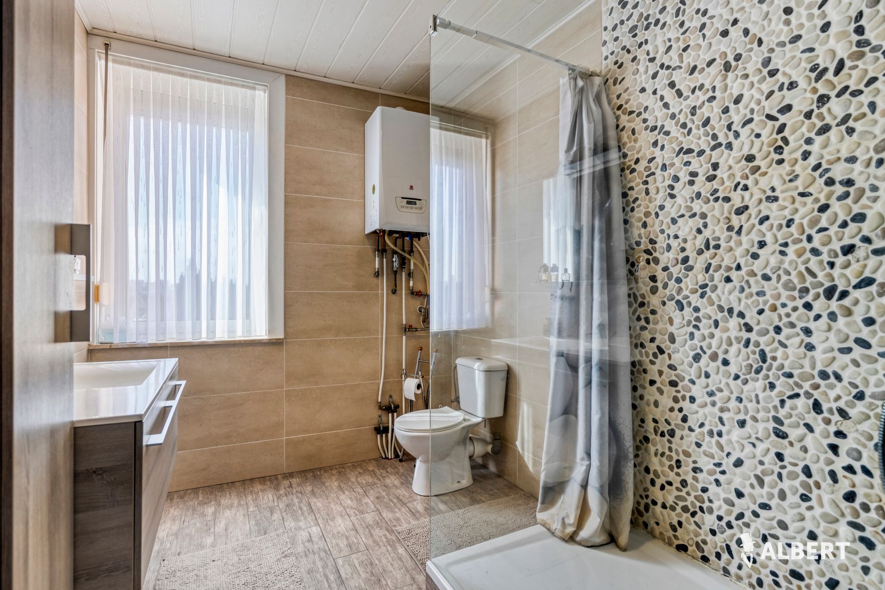 Instapklare gezinswoning met 3 slaapkamers  foto 11