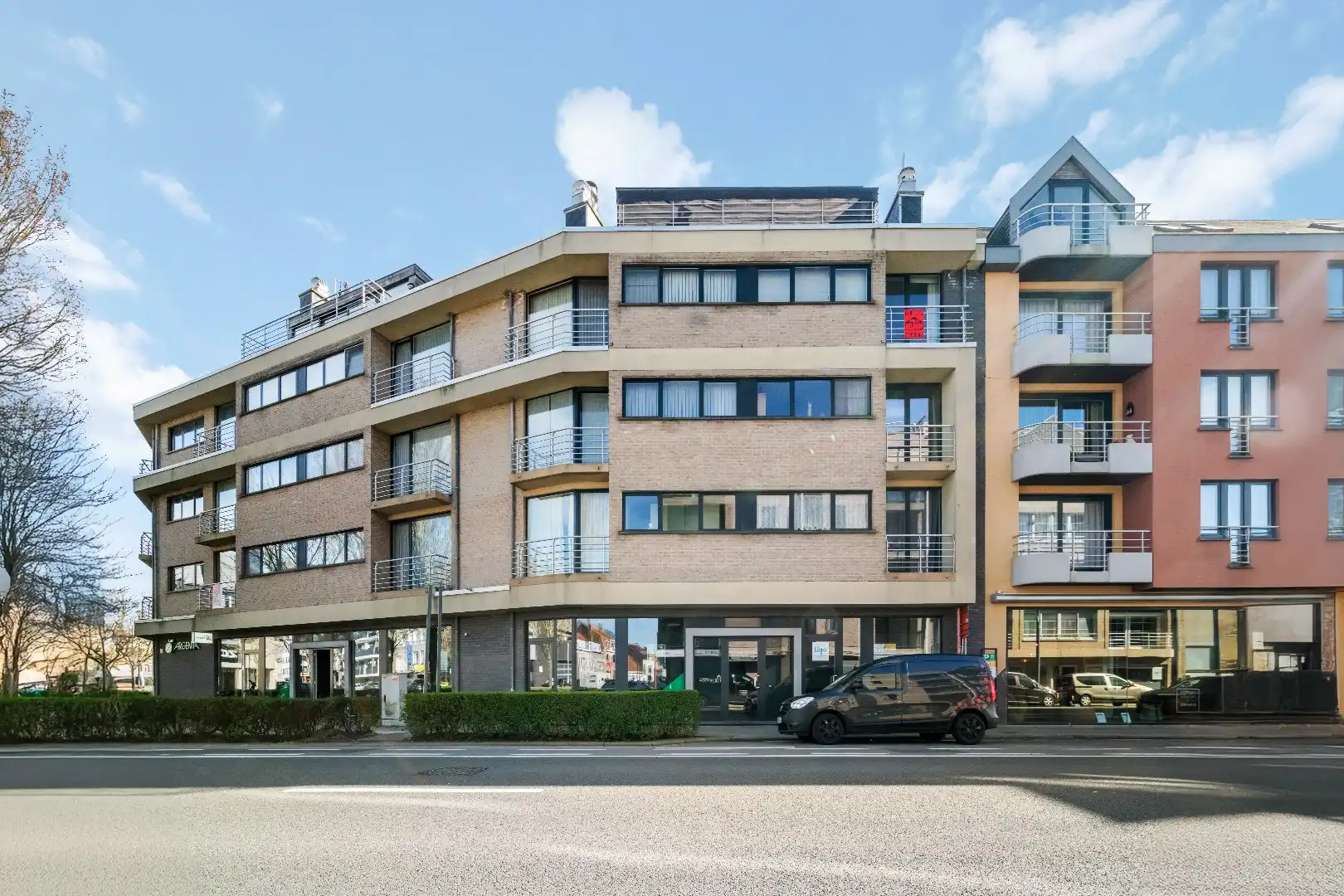 Ruim appartement + GARAGEBOX foto 20