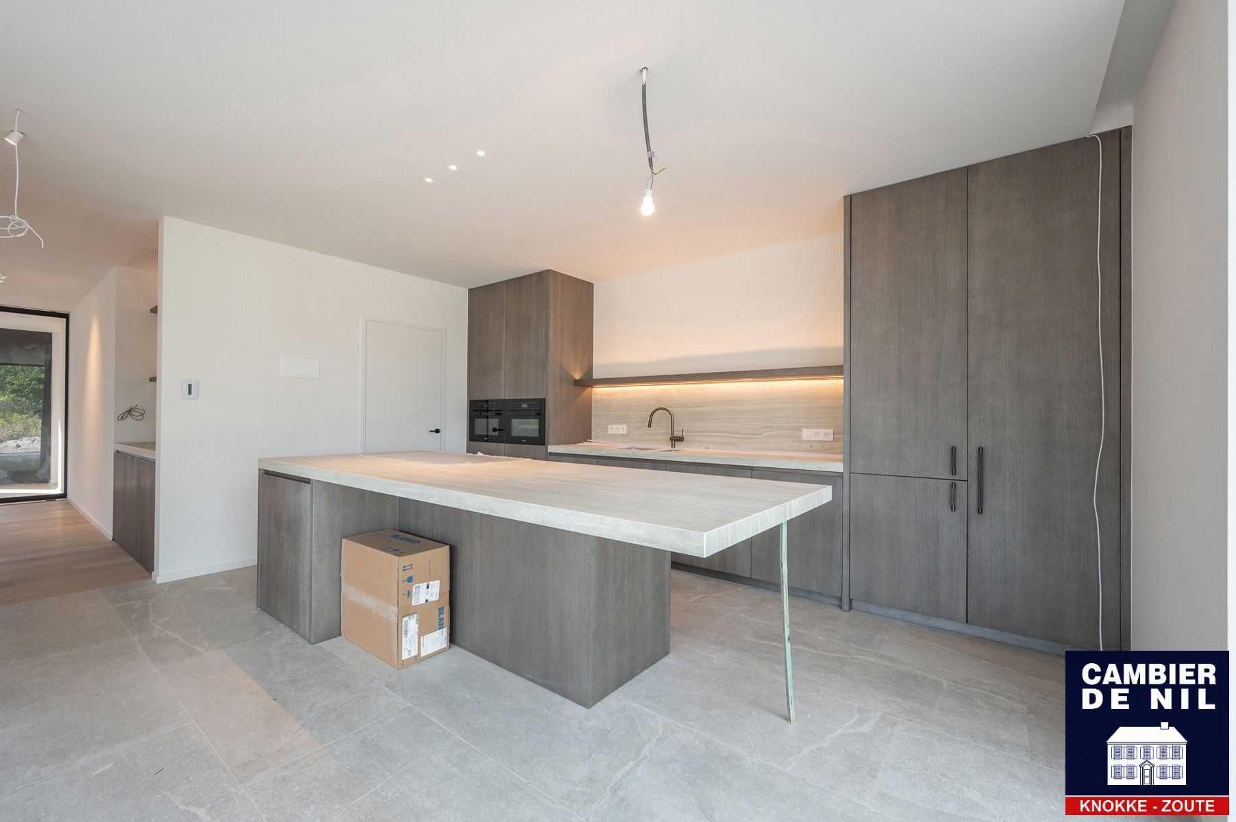 Alleenstaande energiezuinig en uitzonderlijk afgewerkte nieuwbouwvilla foto 10