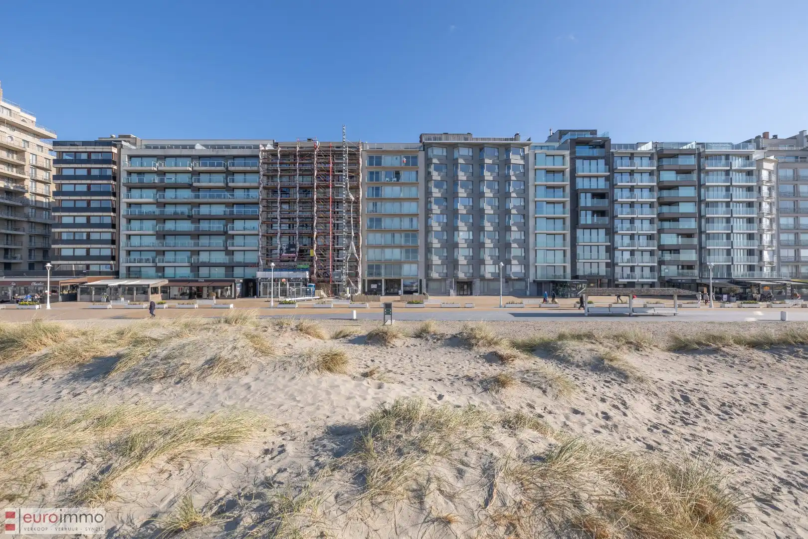 Discrete overname Horecazaak op de Zeedijk te Nieuwpoort! foto {{pictureIndex}}