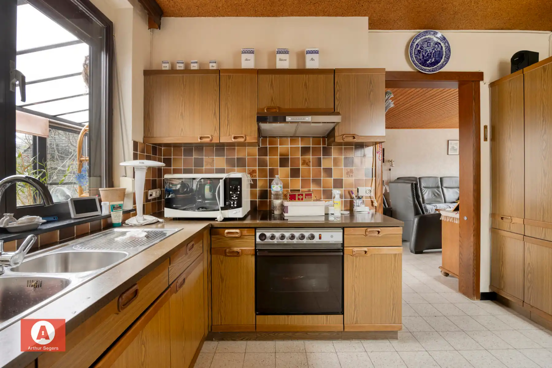 !!! IN OPTIE !!! Op te frissen woning in rustige wijk  foto 9