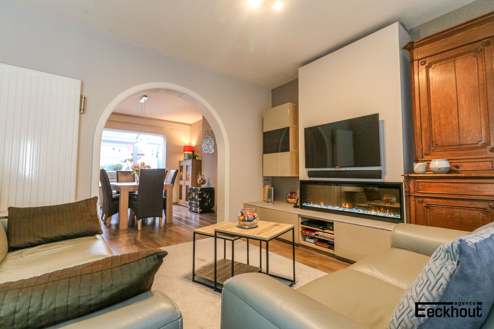 Instapklare en gezellige rijwoning met 4 slaapkamers en zonnige koer te Bredene-Duinen! foto 7