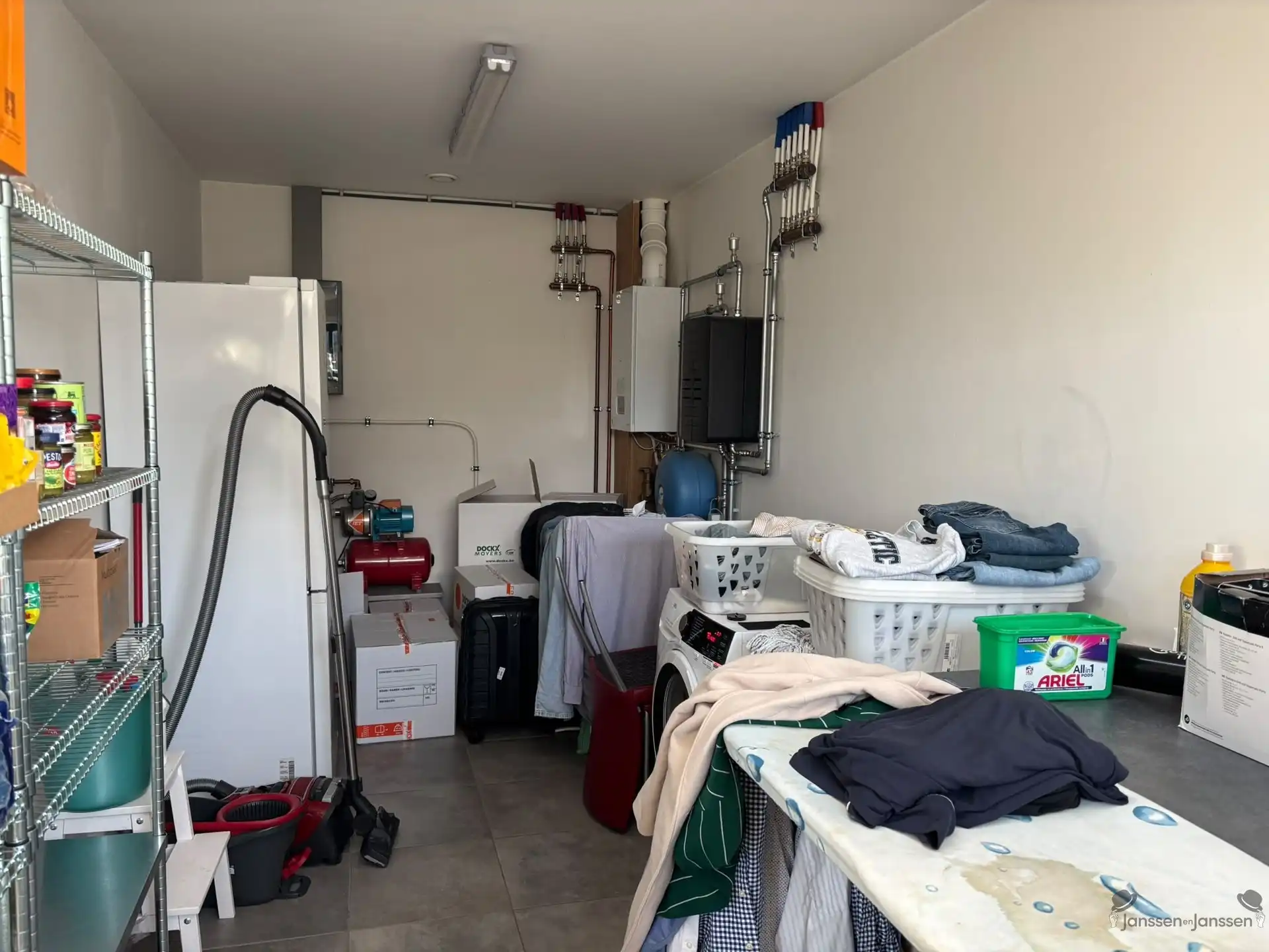 Ruime en energiezuinige woning met 4 slaapkamers, 2 badkamers en omheinde tuin in Wuustwezel  foto 14