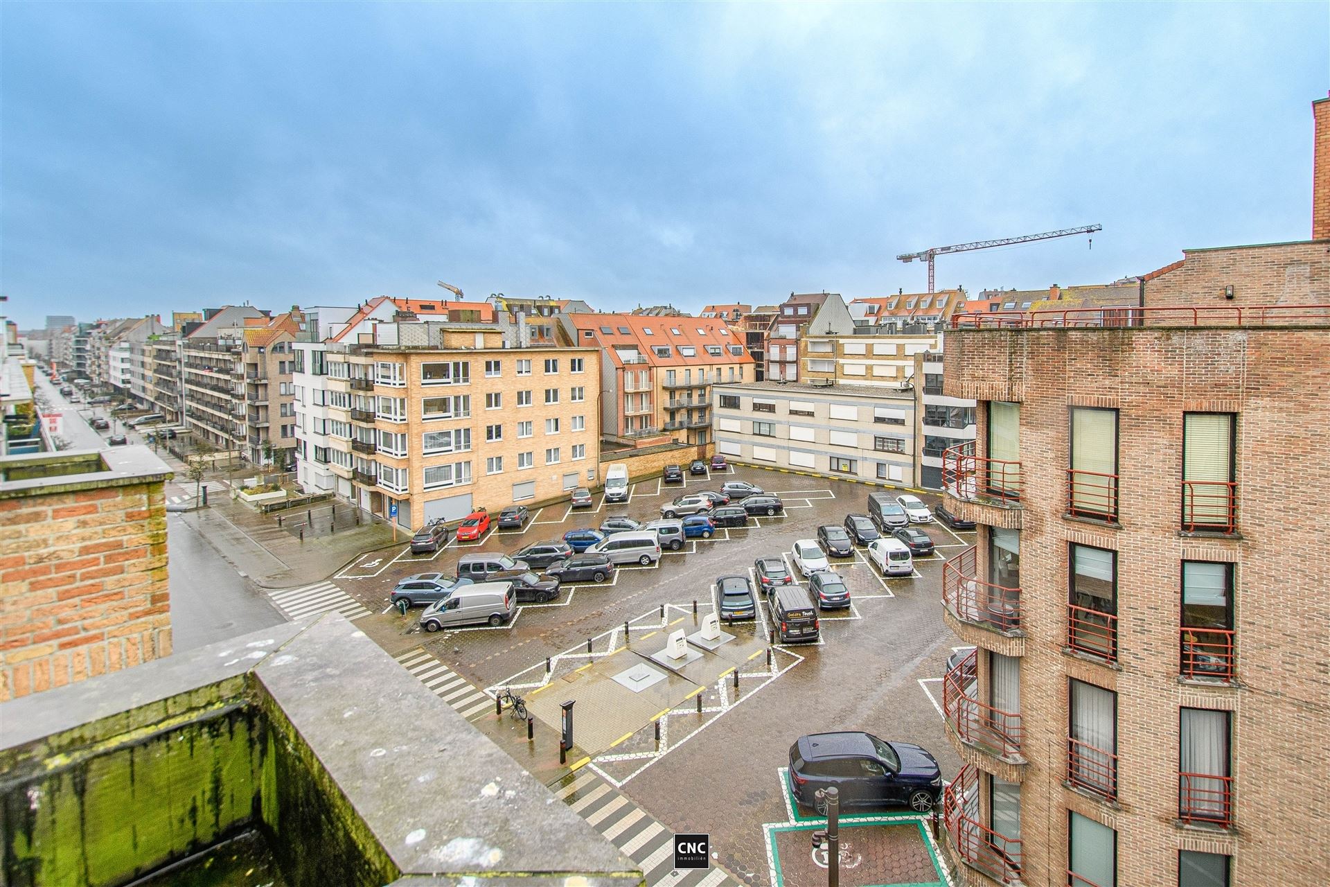 Gerenoveerde penthouse met groot zonne-terrassen op 20 meter wandelafstand van de zeedijk en het strand foto 10