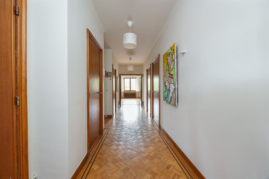 Lichtrijk appartement met ruime leefruimte foto 7