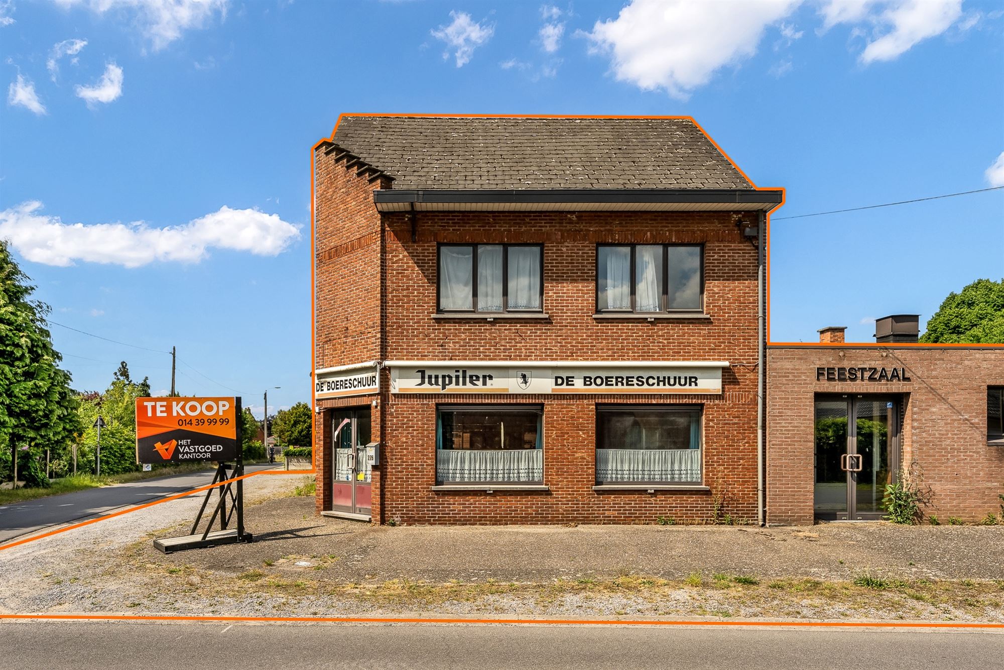 Hoofdfoto van de publicatie: WONING MET POLYVALENTE RUIMTE (240M2!) VLAKBIJ NATUURDOMEIN