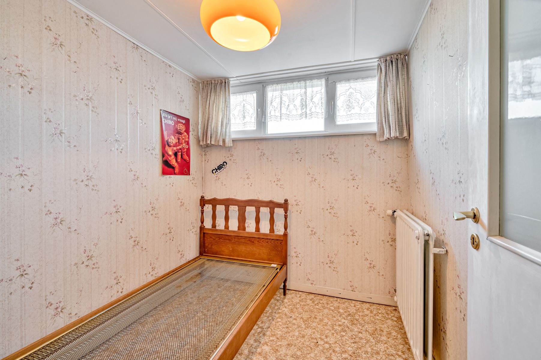 Ruime (handels) woning met groot werkhuis, tuin en garage foto 19