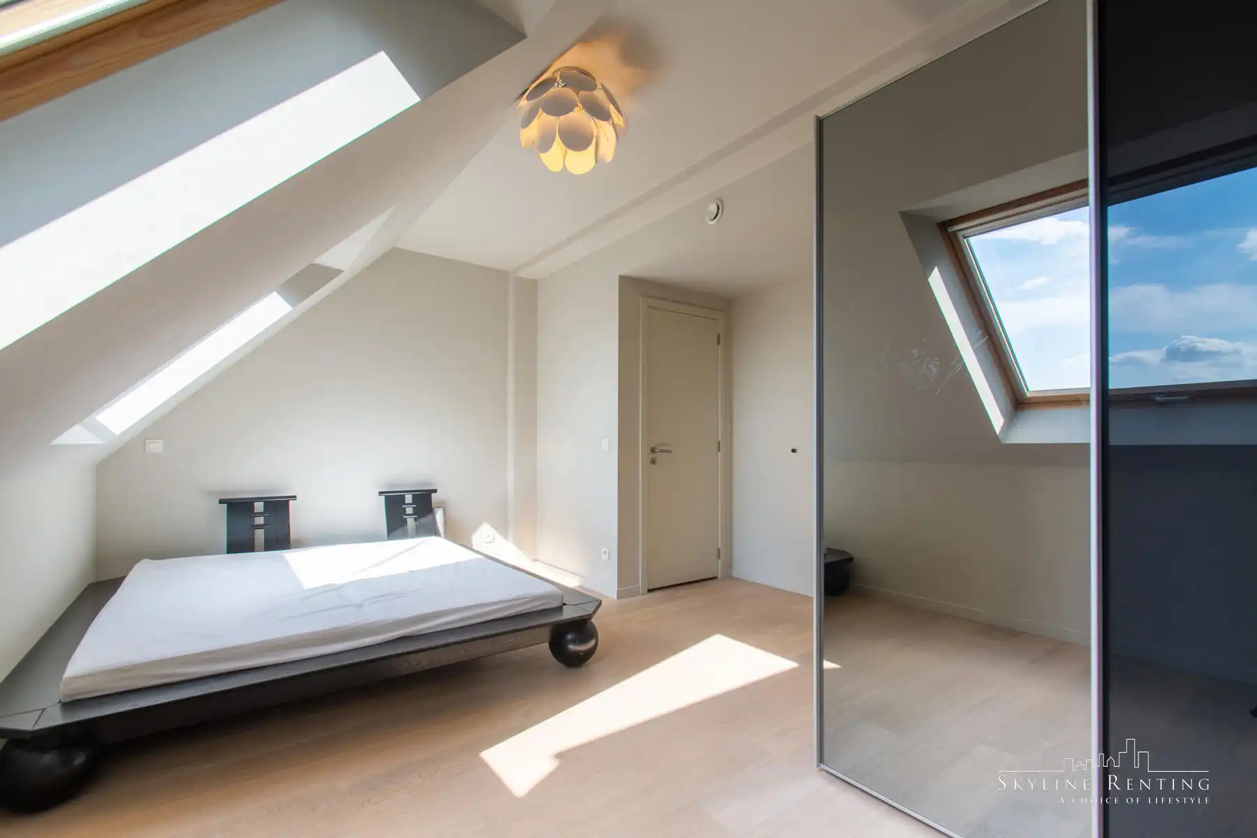 LICHTRIJK - Prachtig gemeubeld 3 slpk appartement (NATO) foto 11