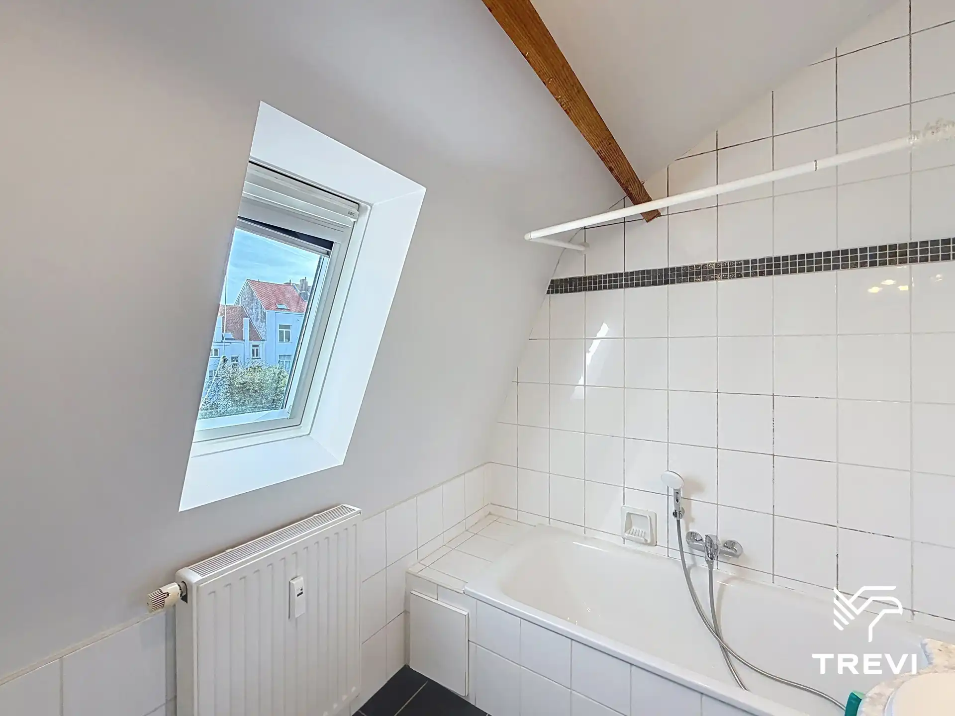 BRUSSEL – 1-slaapkamerappartement nabij de Europese wijk! foto 10