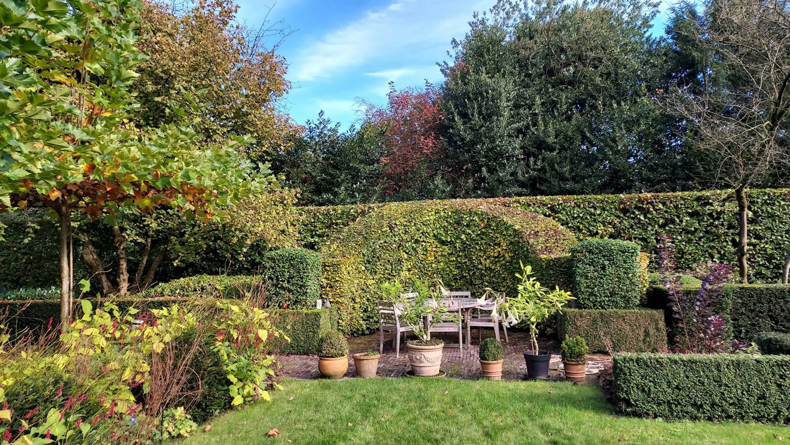 Villa met kantoor en 5 slpk. in groene rand van Turnhout foto 45