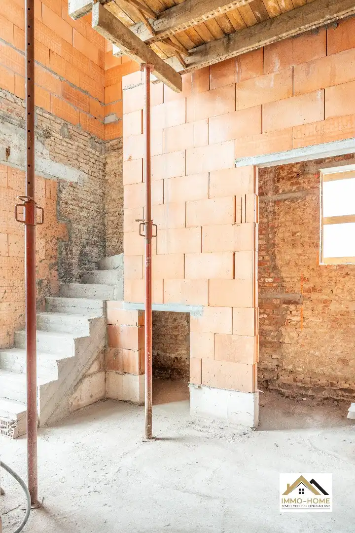 Casco woning met enorm volume! foto 18