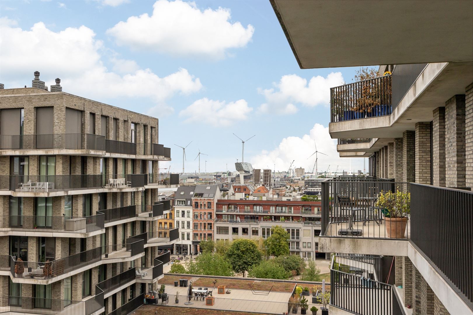 Stijlvol wonen met XXL zicht foto 11