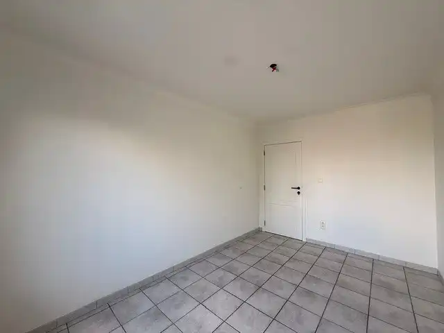 Prachtig appartement met 2 slaapkamers, terras en garage in het centrum van Dilsen foto 12