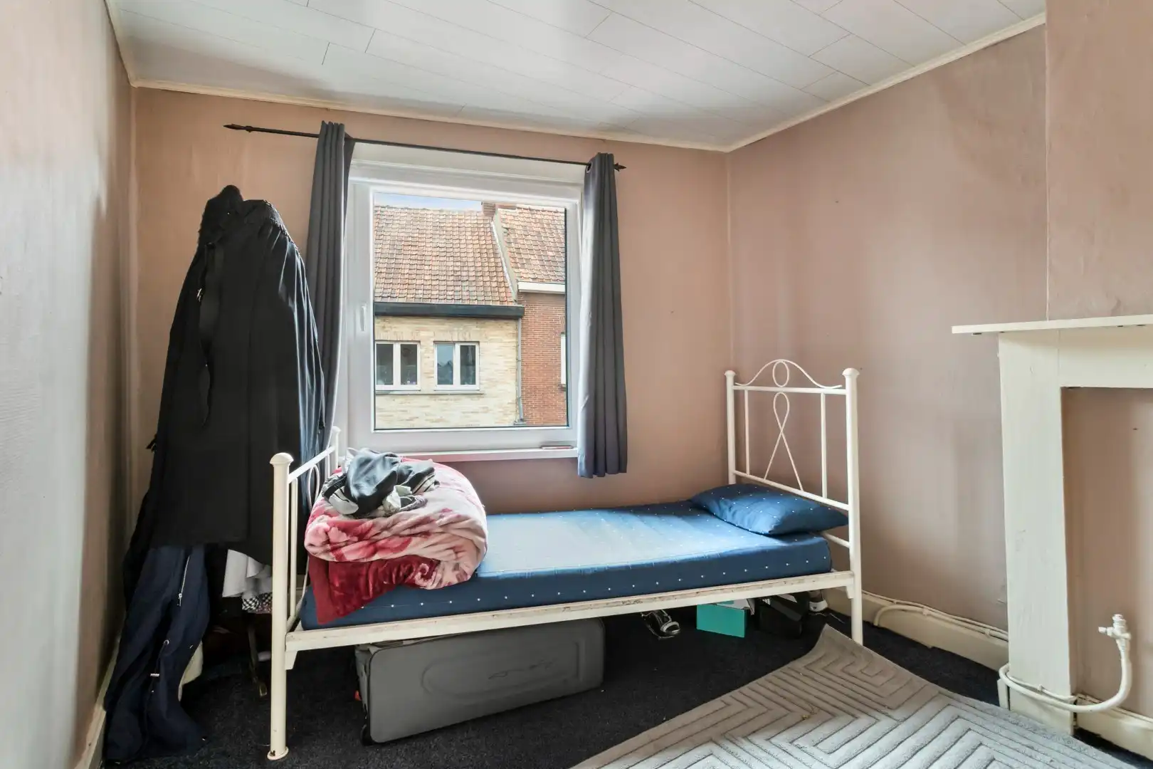 Handelshuis met woonst op centrale locatie, 5 slaapkamers foto 17