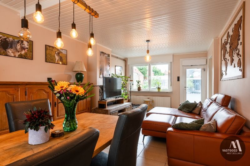 Ruime woning met 3 slaapkamers foto 4