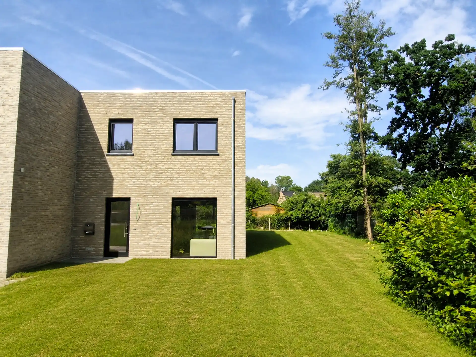 Huis te koop foto {{pictureIndex}}