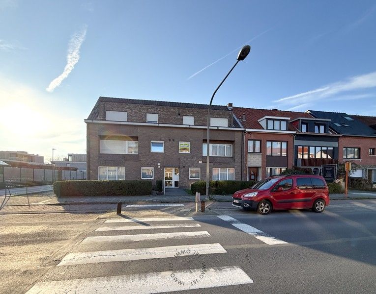 Appartement met terras en garage in Zwijndrecht foto 2