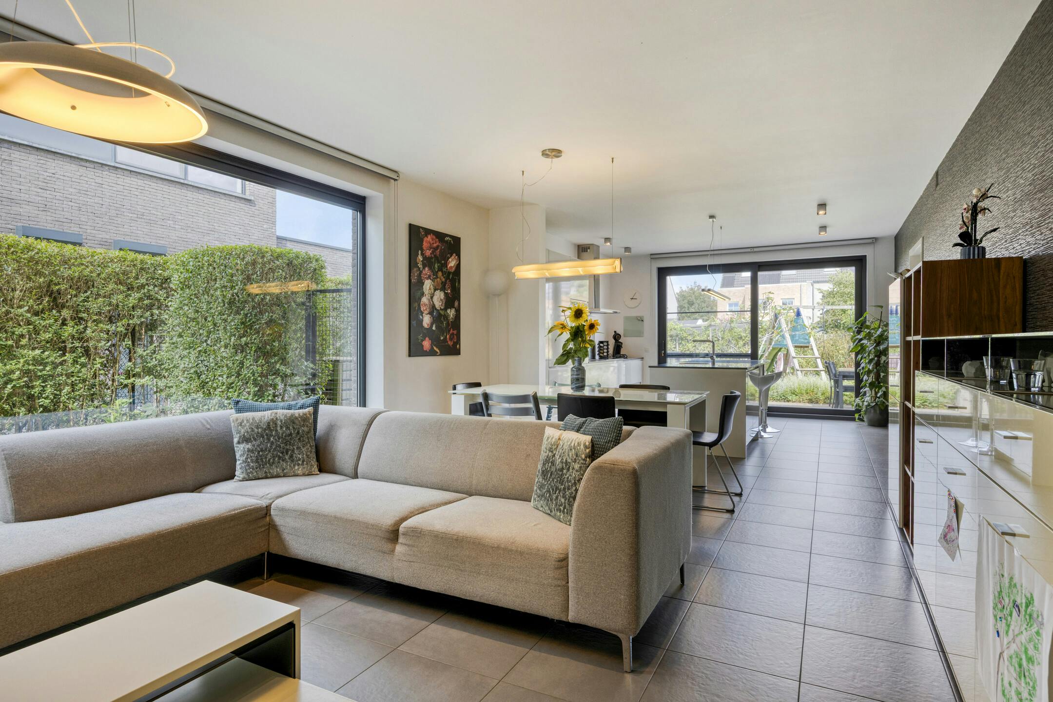Instapklaar huis met 4 slaapkamers te koop in Gooreind! foto 7