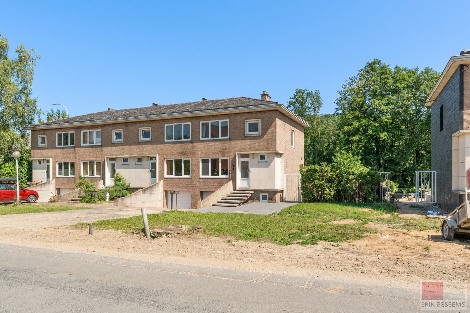Halfvrijstaande woning uit 1969 op een perceel van 635m², woonopp. 154 m² foto 30
