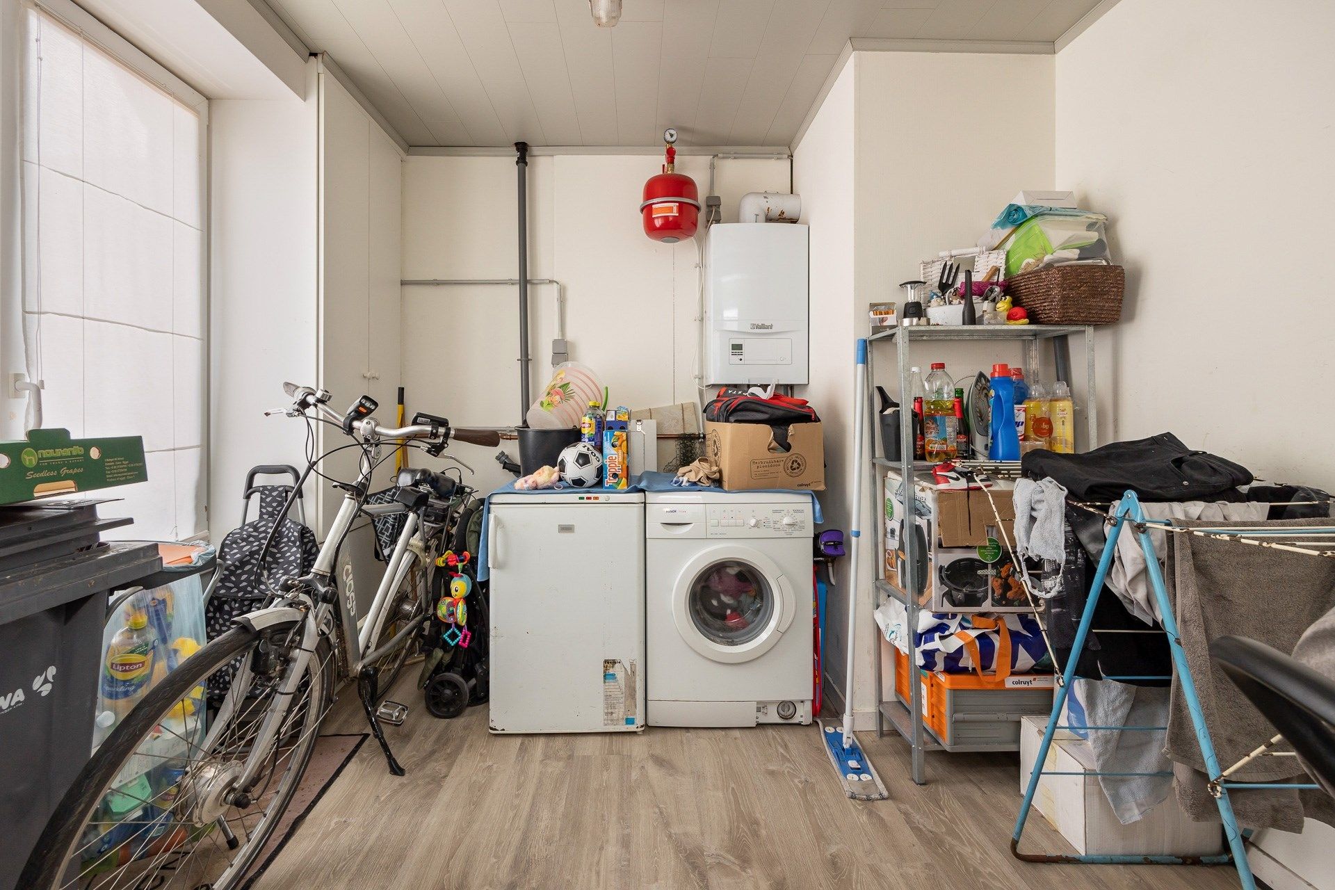 Uitstekend gelegen starterswoning met 2 slaapkamers foto 10