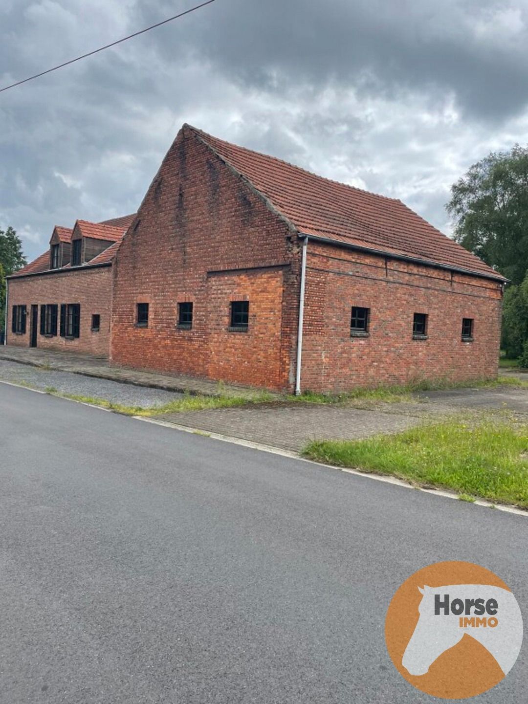 GEEL - Rustig gelegen woning met loods en weide op 1,37Ha foto 4