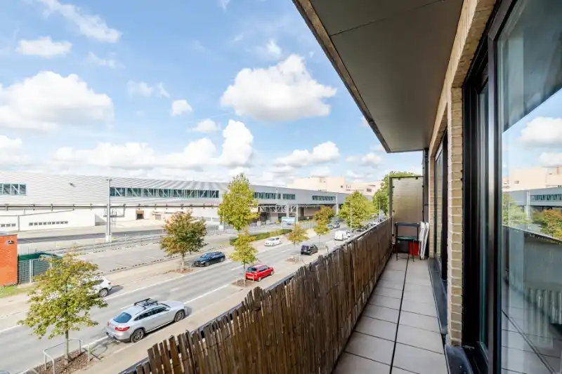 --- NIEUW --- Gunstig gelegen lichtrijk appartement met 2 slaapkamers. foto 14