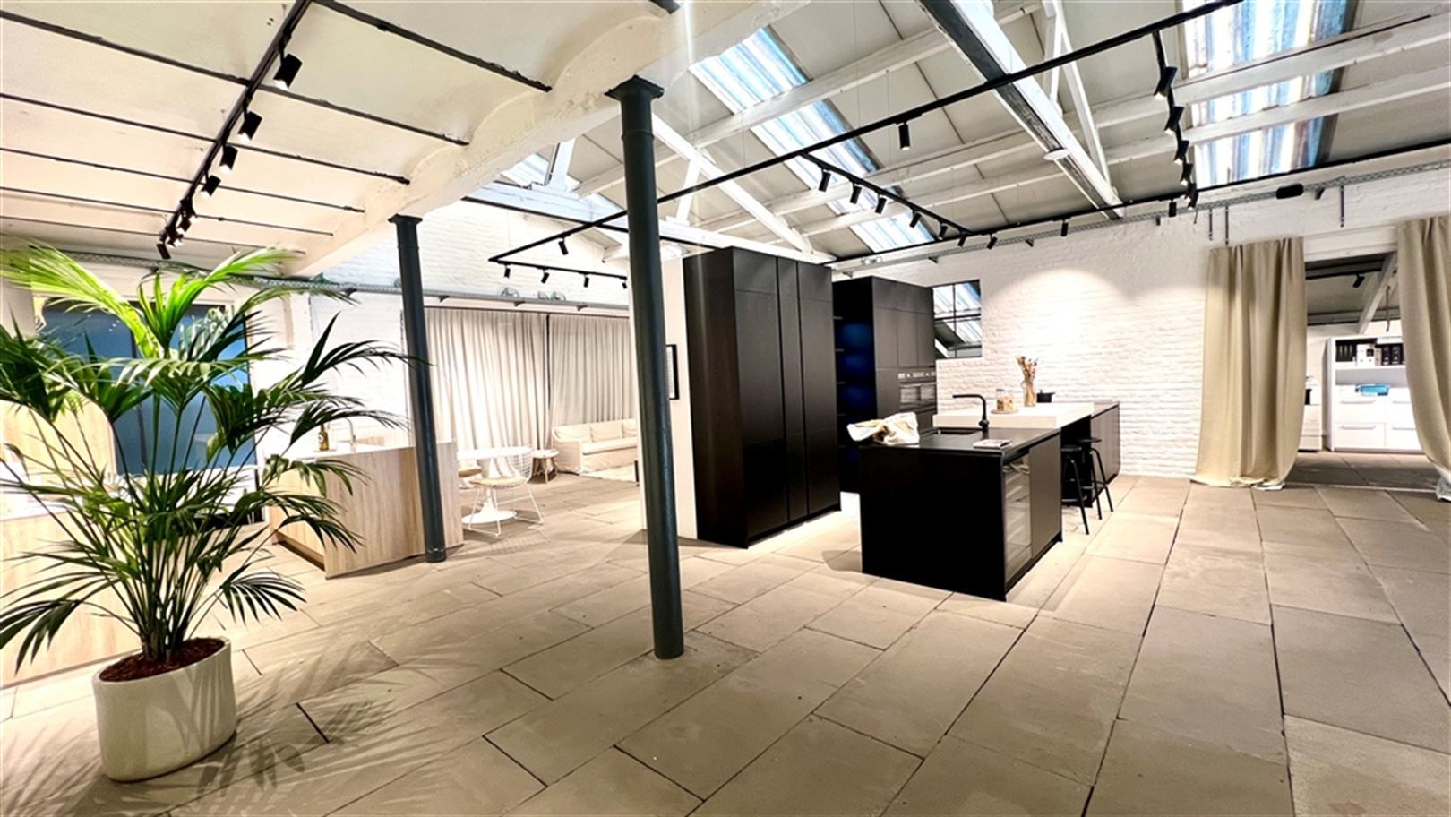 Loftkantoor/Atelier/Showroom in Drongen foto 2