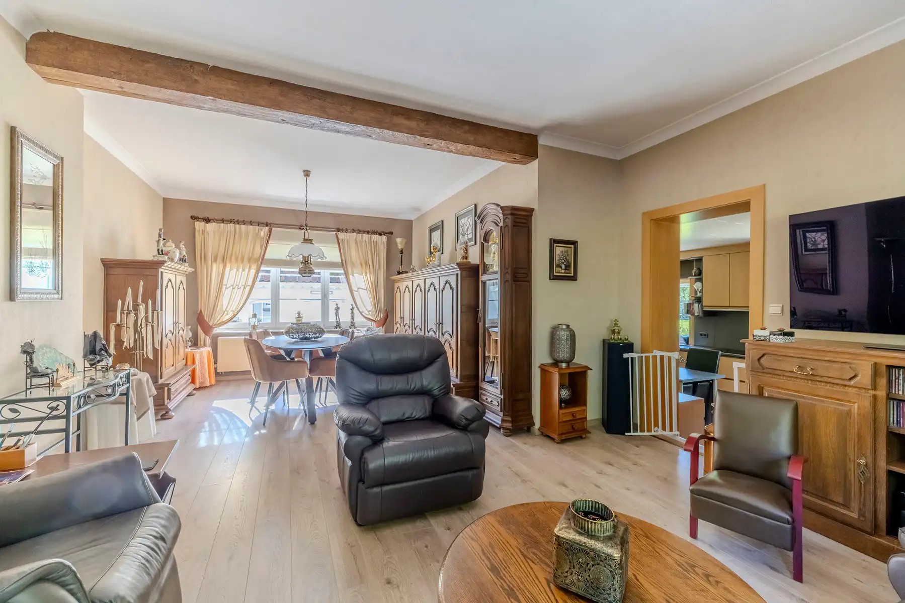 Charmante erfpachtwoning met 3 slpk op ca 3.226m². foto 10
