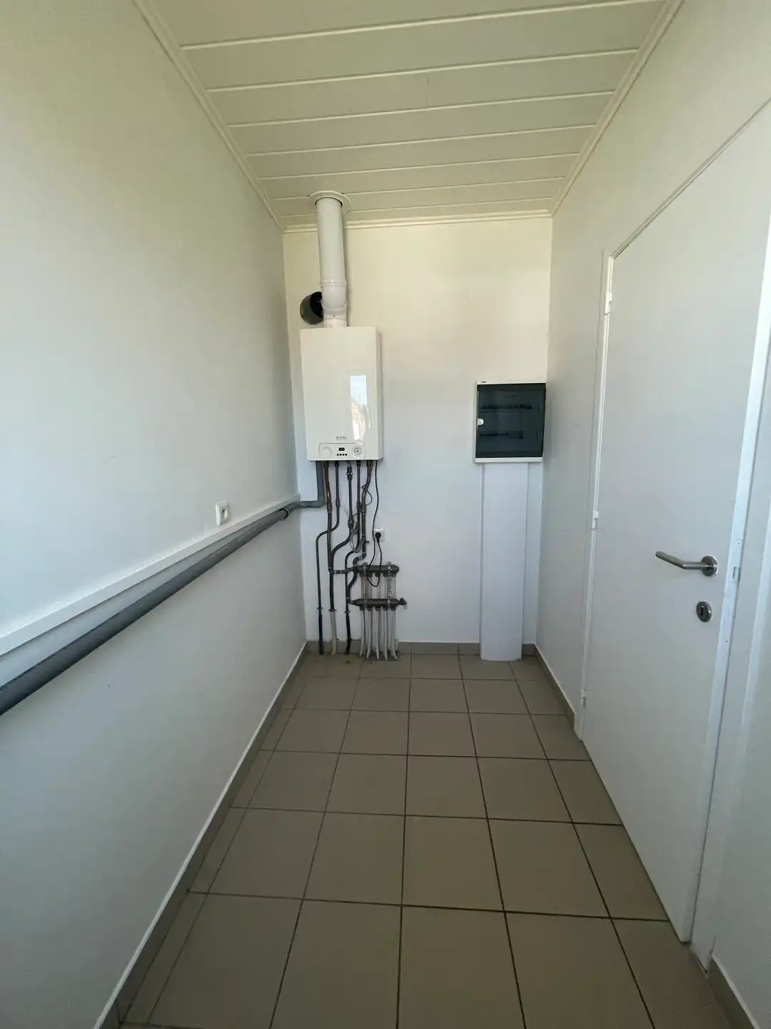 Penthouse met 1 slaapkamer en autostaanplaats te huur foto 9