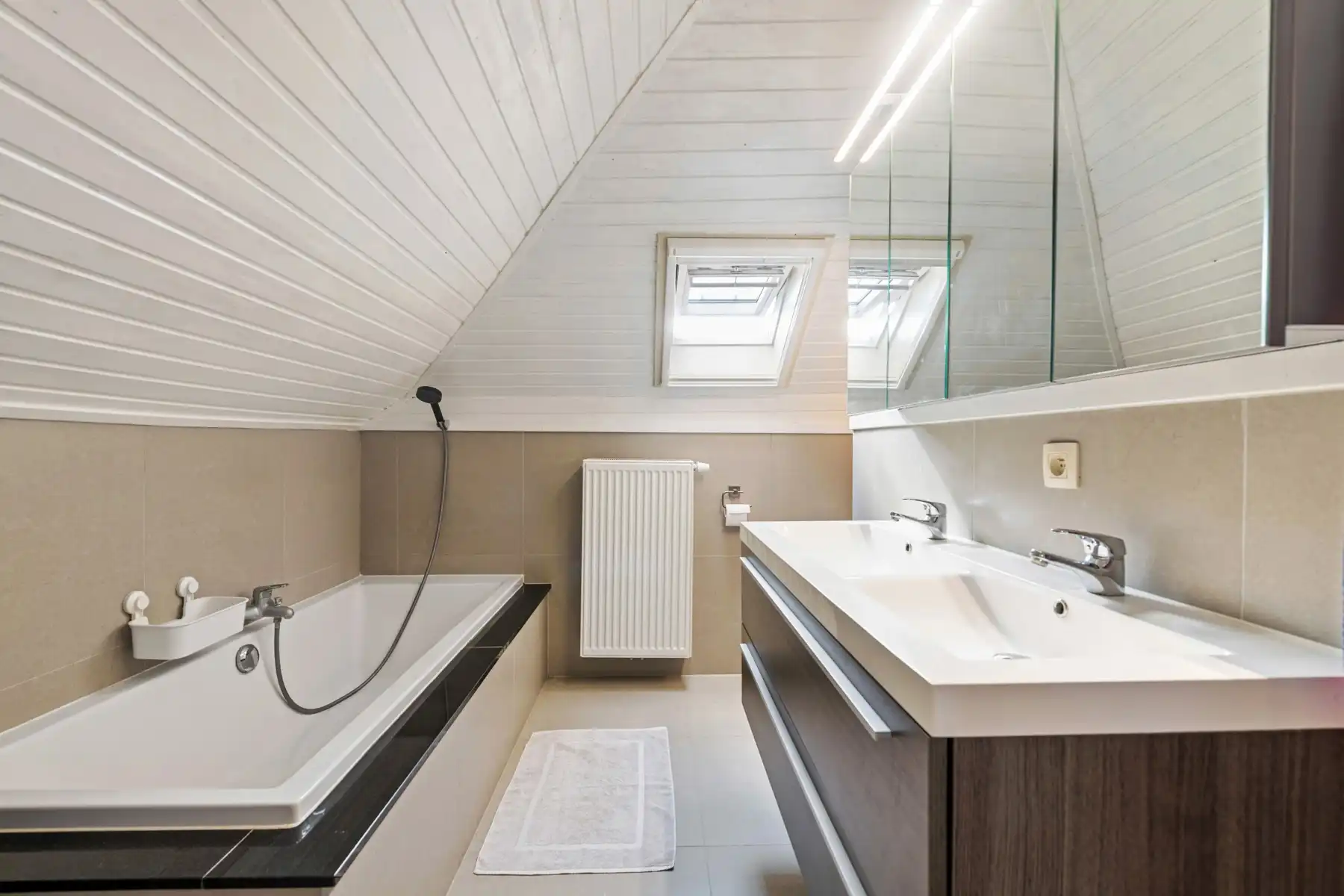 Gezellig appartement op centrale ligging in Sint-Michiels foto 18