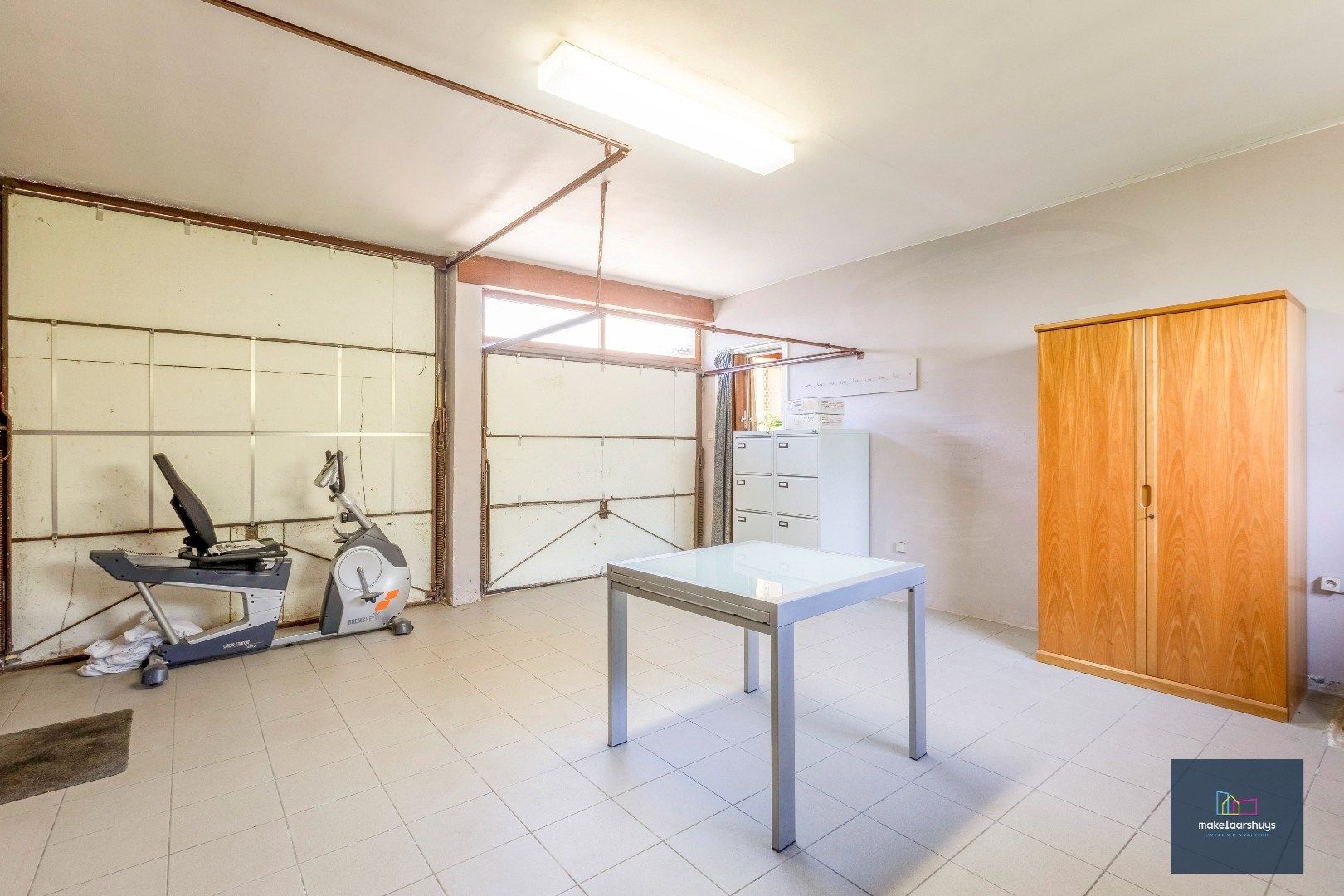 Rustig gelegen ruime bungalow met dubbele garage in Drongen foto 18