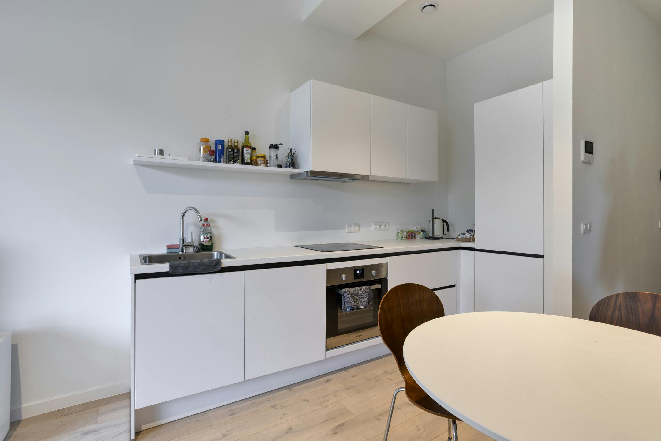 Gerenoveerde studio met terras te koop in Antwerpen foto 3