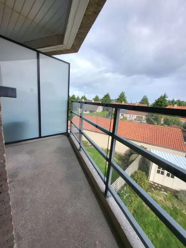 Ruim 2-slaapkamerappartement met Garage en Terras te huur in Lissewege foto 10
