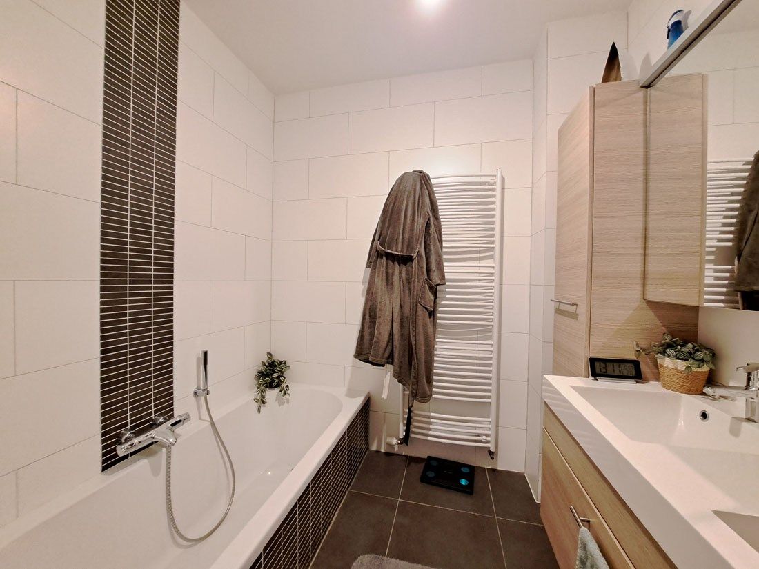 Knap ruim gelijkvloers appartement te Pelt foto 11