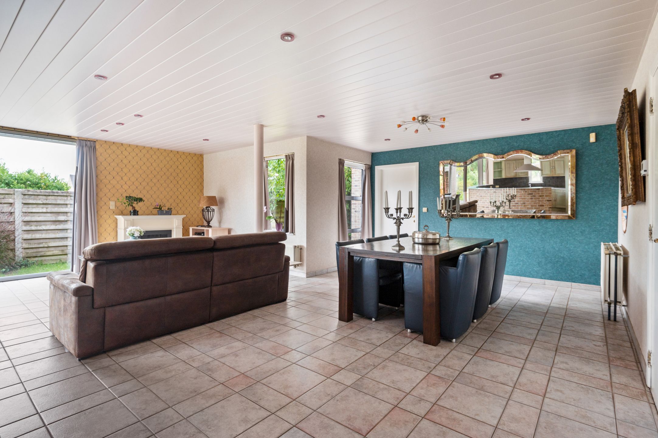 Gezinswoning met kantoor en prachtige tuin te Vosselaar.  foto 8