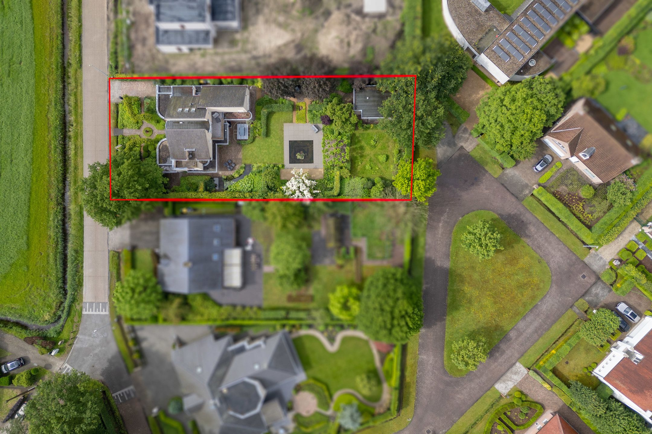 Unieke instapklare villa op 1500 m² te Oud-Turnhout foto 47