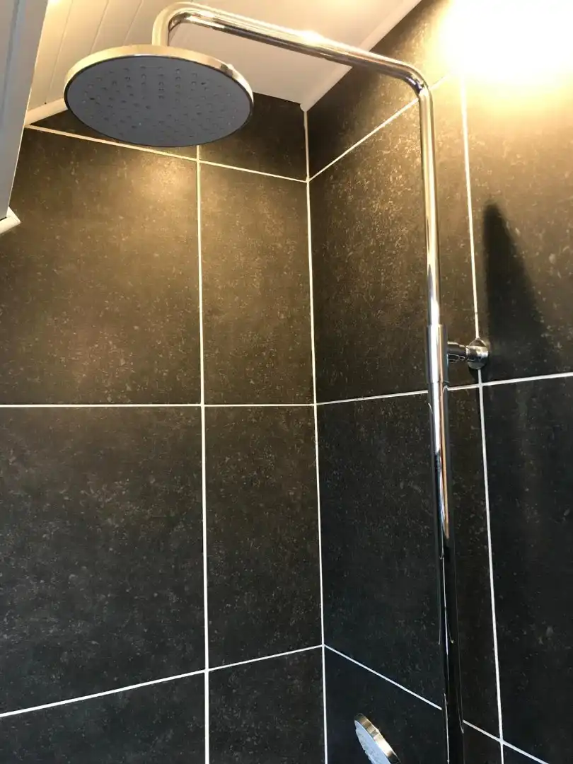 Gelijkvloers appartement in kleine residentie. foto 8